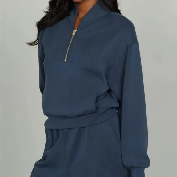 GOLDHINGE STONE NAVY LUXESOFT LOUNGE QUARTER ZIP-M - Picture 1 of 5